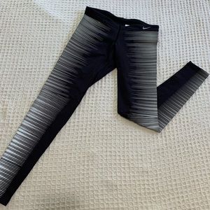 Nike reflective leggings
